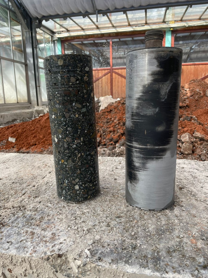 Tiefe Schnittführung mit Diamantsäge durch Betondecke