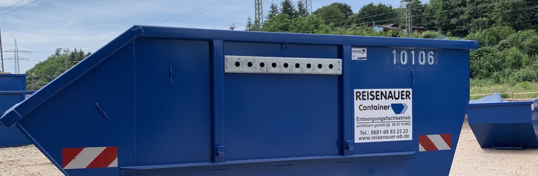 Blauer Reisenauer Absetzcontainer für Bauschutt und Abfallentsorgung in Saarbrücken